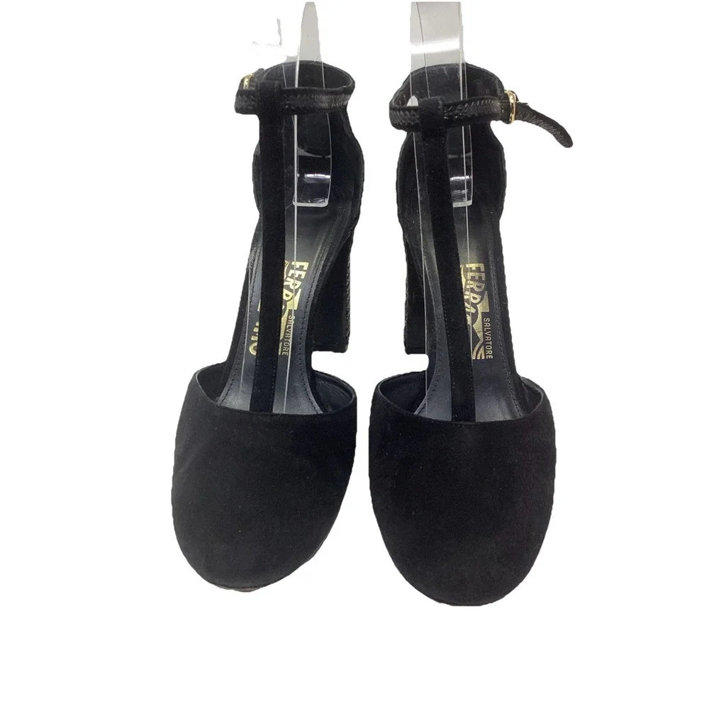 Salvatore Ferragamo Fergie Black Kid Suede T-Strap Woven Heel Pumps Size 7B